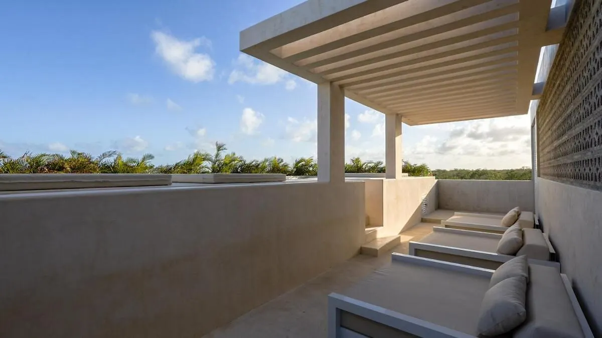 Colibri Loft Beach Club Pass Tulum 0*,  Messico